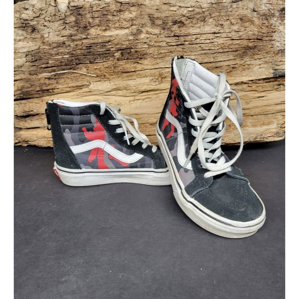 Vans Off The Wall Boy's SZ 13 High Top Kids Shoes Red Black Camo Zip Up Back